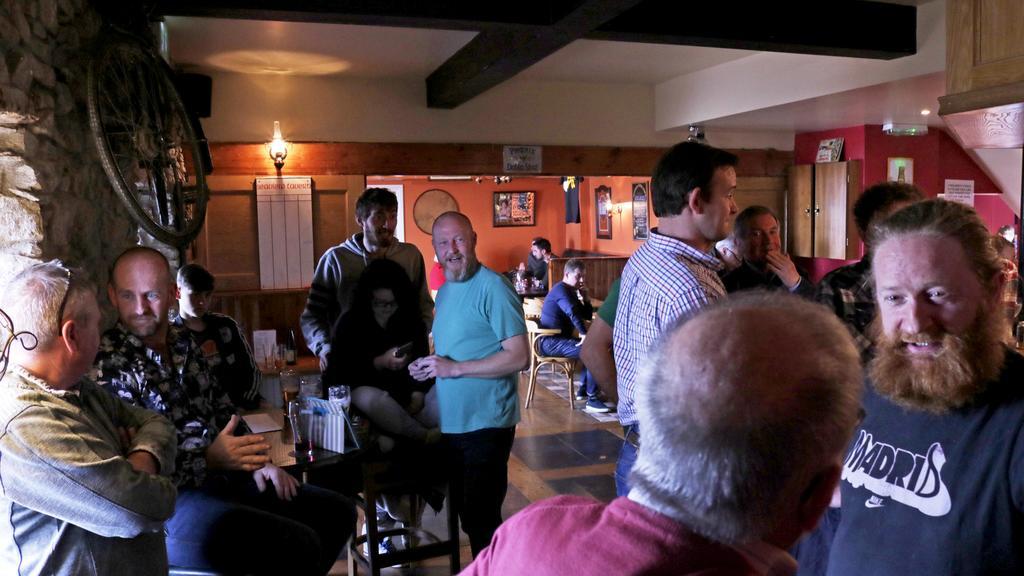The Seaview Tavern Ballygorman Luaran gambar